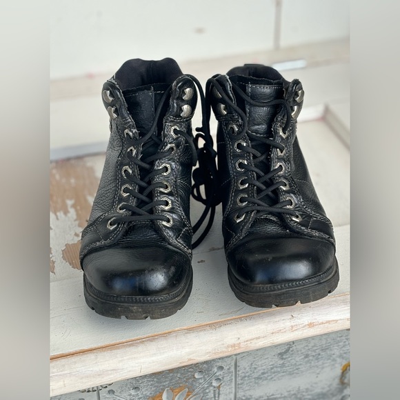 Harley Davidson Tyler 84280 Women's Motorcycle Boots Size 6 Black Lace Up. - Picture 1 of 6
